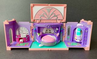 Bluebird 1999 Vintage Polly Pocket Dream Builders Master Bedroom Pink Playset