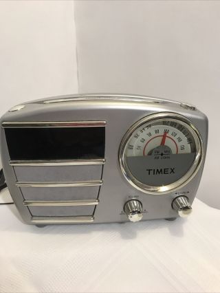 Vintage Silver Timex Alarm Clock Am/fm Radio - T247s -