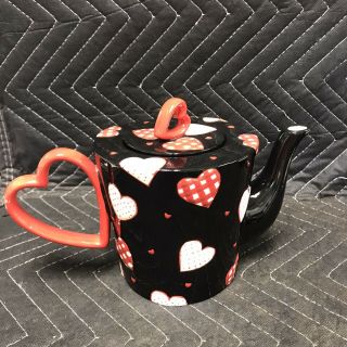 Rare Vintage Burton & Burton Whimsical Tea Pot Black With Red Hearts Locking Lid 2