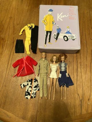 Vintage Midge Barbies And Ken Set With Case 1960’s