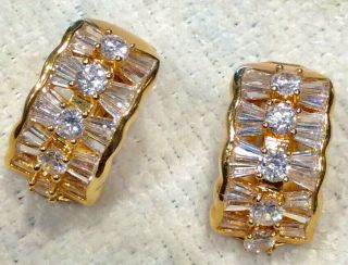 Rare Nolan Miller Faux Diamond Pave Crystal Gold Tone Clip On Earrings