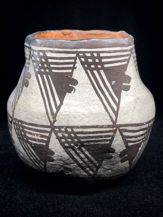 Antique Acoma Pottery Vase - Rare Shape Geometric Designs - Two Tone Glaze 4 " X4 "