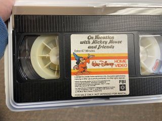 Rare 1983 Walt Disney On Vacation With Mickey Mouse And Friends VHS W/ Insert 3