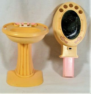 Vintage 1990 Barbie Sweet Roses Magical Mansion Bathroom Pedestal Sink & Mirror