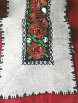 Vintage Beige Linen Table Runner With Hand Worked Red Silk Embroidery 40 " X 12 "
