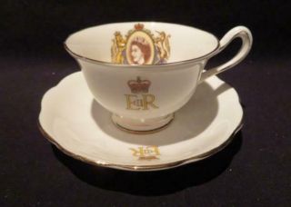 Queen Elizabeth Ii Lovely Royal Albert Coronation Tea Cup & Saucer Avon Shape