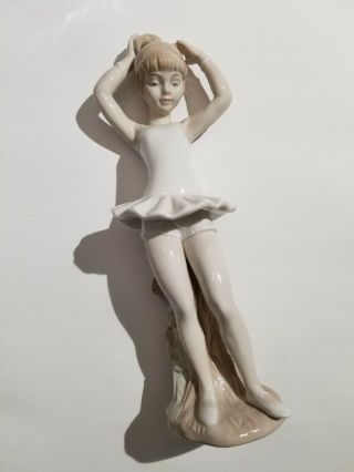 Lovely And Rare Duncan Royale Ballerina/dancer Fine Porcelain Figurine.