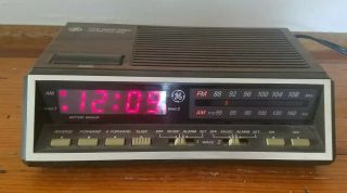 Ge Vintage Alarm Clock Radio Model 7 - 4616a - Two Wake Times And