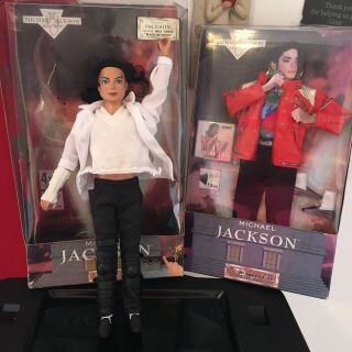 1997 Michael Jackson Singing Doll Black Or White,  Beat It Song,  Outfit Rare