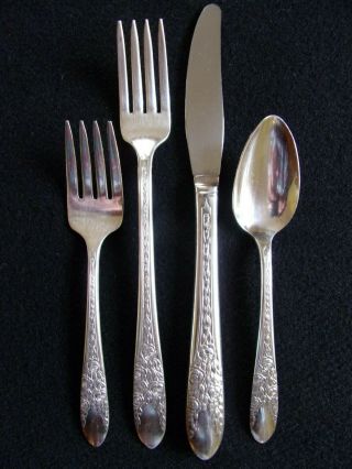 National Silver Co Rose & Leaf Pattern Silverplate Place Setting Fork Spoon,