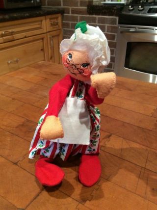 Vintage Annalee Mobilitee Doll Christmas 1963 Mrs.  Claus 7 "