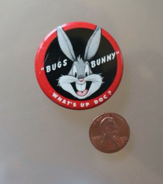 11/20 Rare Vintage 1959 Bijou Toys Bugs Bunny " Whats Up Doc? " Pinback Button
