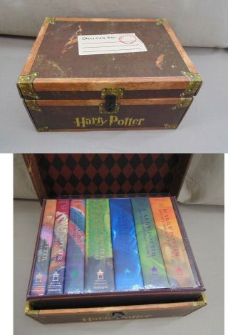 Harry Potter Limited Edition 1 - 7 Book Set In Treasure Chest Rare
