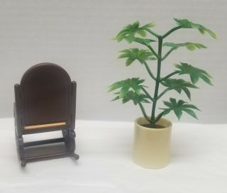 Vintage 1980 Tomy Smaller Homes Dollhouse Furniture.  Rocking Chair and Plant. 2