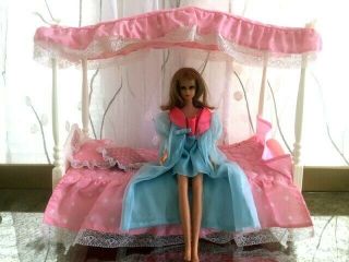 1982 Vintage Mattel Barbie Dream Canopy Bed No Doll