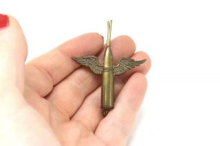 A Rare Antique Vintage Ww2 Raf Air Gunner Winged Bullet Cap Badge 28118