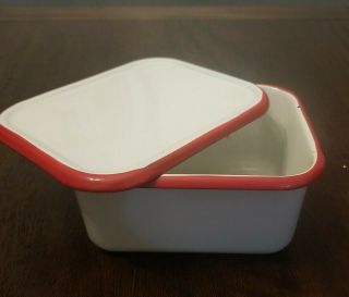 Farmhouse Rustic Antique White W/ Red Trim Enamelware Small Square Pan W/cover