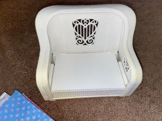 Vintage 1983 Mattel Barbie White Wicker Chair Pull Out Lounge Couch Bed 3