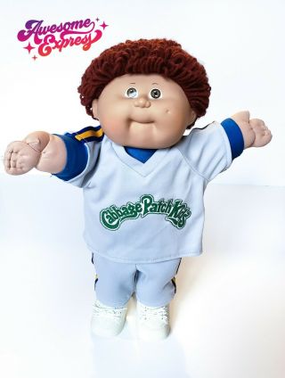 Vintage Cabbage Patch Doll Brown Loop Hair & Eyes Dimple 1985 Baseball Outfit