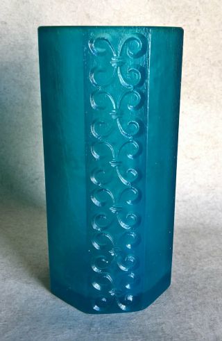 Vintage / Mid Century Modern “Sascha Brastoff” Molded Blue Resin Vase 2