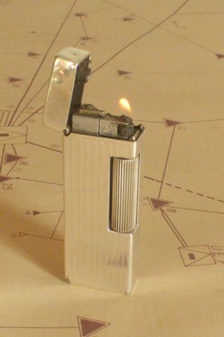 Rare Vintage Dunhill Auto Rollalite Petrol Lighter Swiss Made Pat.  1945