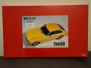 Wills Finecast M.  G.  B Gt Type Sports Car 1:24 Scale Rare All Metal