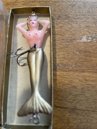 1950’s The Virgin Mermaid Fishing Lure By Stream - Eze Gold Color Adult 2