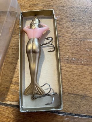 1950’s The Virgin Mermaid Fishing Lure By Stream - Eze Gold Color Adult 3