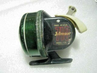 Rare Old Vintage Johnson 710a Spin Cast Reel Usa