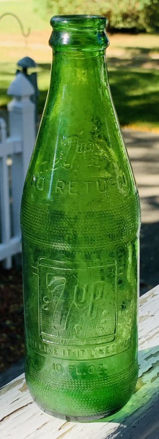 1960’s Green 7 Up Bottle 10oz Embossed No Deposit Rare Shape Find