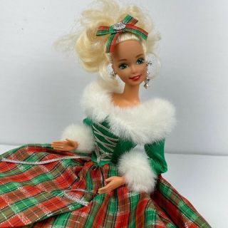 Happy Holidays Christmas Barbie Doll Special Edition Vintage 90s Plaid Red Green 2