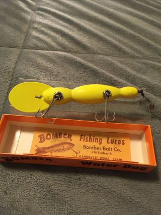 vintage bomber fishing lure 17FY SC Waterdog Box/Paper 3