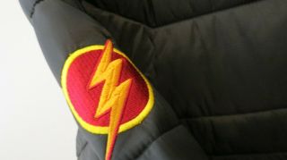 The Flash - TV Series - CAST & CREW 100 Episodes - Crew Jacket - RARE 3