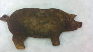 Antique Primitive Old One Piece Wood Bread Cutting Board Plate Shape Of Pig