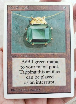 Vintage Magic | NEAR MTG Unlimited Mox Emerald,  BGS/PSA? 3