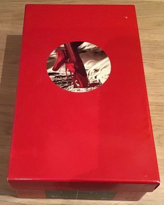 Kate Bush - The Red Shoes Box Set (very Rare) Cd And Vhs Video