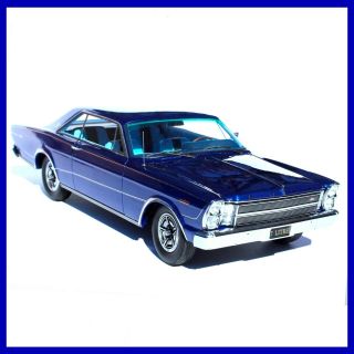 Automodello 1:24 1966 Ford Galaxie 500 7 - Litre Hardtop Nightmist Blue - Rare