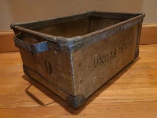 Antique Uncas Mfg Co Riveted Industrial Factory Sorting Crate Tote Box 660