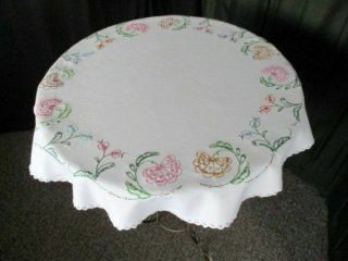 Vintage Round Tablecloth - Hand Embroidered Flowers,  Lace Edge