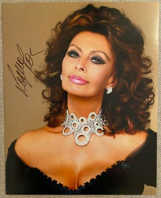 Italian Legend Sophia Loren Signed In - Person Color 8x10 Photo - Rare,  Authentic