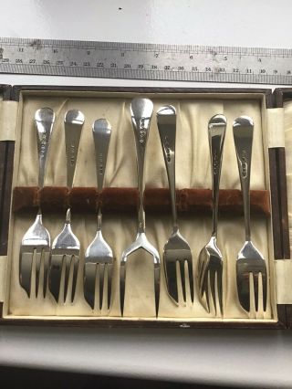 6 X Vintage Silver Plated Epns Cake Forks With Serving Fork - Boxed
