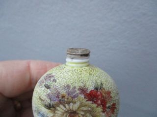 An Antique Victorian Scent Perfume Bottle - Hand Painted Floral Design - c1880 3