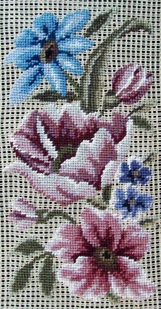 2xprestitch/cp Needlepoint 10/20ct Pink&blue Flowers/woman Feeding Chickens - Wf10