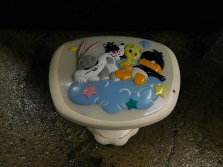 Vtg Baby Looney Tunes Voice - Activated Musical Bugs Bunny Crib Light 1998 Rare