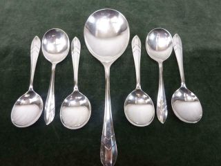 6 Vintage Fruit Spoons & Serving Spoon Epns Silver Plated