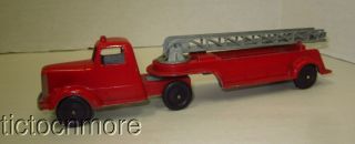 Vintage Tootsietoy Mack Aerial Hook & Ladder Fire Pumper Truck Model Car Toy
