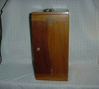Antique Braun - Knecht - Heimann Co.  San Francisco Wood Microscope Case/box W/key