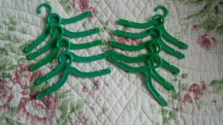 Barbie & Tammy Doll Vintage Hard Plastic Clothes Hangers 3.  5 " Set Of 10 Green