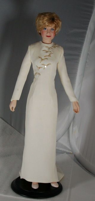 Franklin Princess Diana Porcelain Portrait Queen Of Fashion Cream Gown