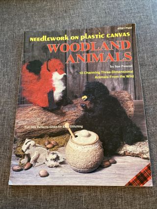 Woodland Animals,  3d Fox Skunk Squirrel & More Plastic Canvas Pattern Book Rare